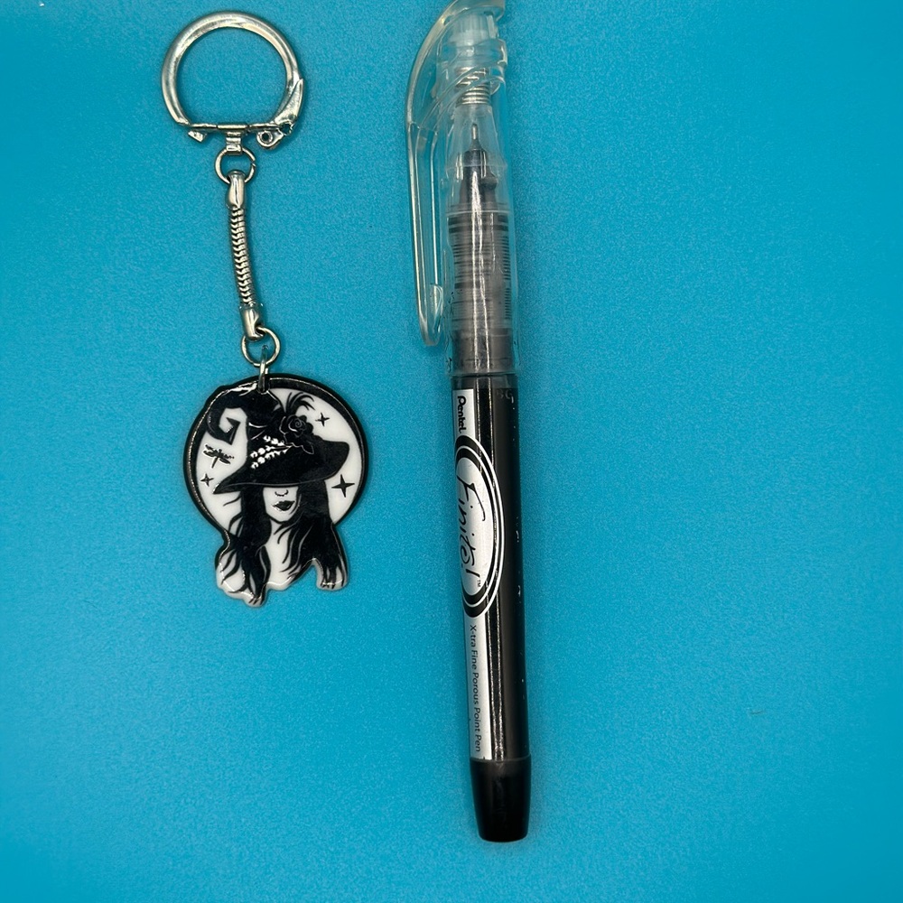 Witch Hat Acrylic Keychain — Black & White - Picture 2 of 2